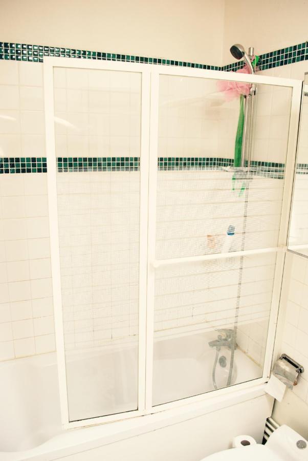 Apartamento Chbre 2 Pers, Sdb Privee, Repas Et Taxi Cdg Extra Aulnay-sous-Bois Exterior foto